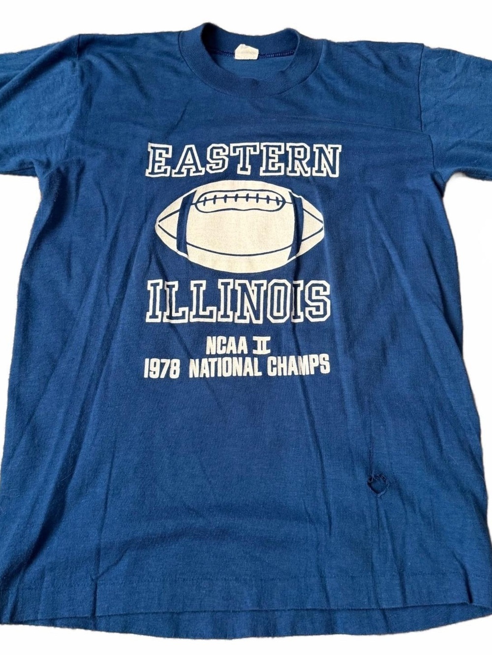 Vintage Single Stitch Eastern Illinois 1978 NCAA Football T-Shirt Blue Medium